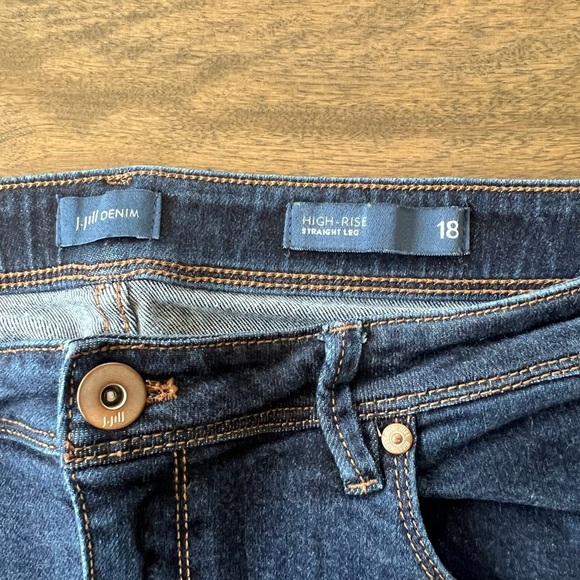 J.Jill High-Rise Straight Leg Jean - Picture 3 of 3